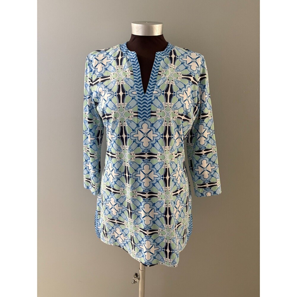 J. McLaughlin Tunic Top Catalina Stretch Size M Blue White Biscayne Beach Resort
